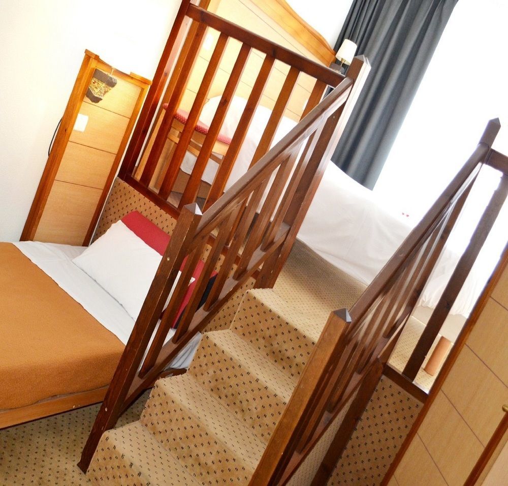 The Originals City Hotel Artyster Clermont Ferrand クレルモン・フェラン エクステリア 写真